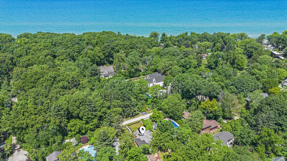 16277 4th Street Union Pier, MI 49129