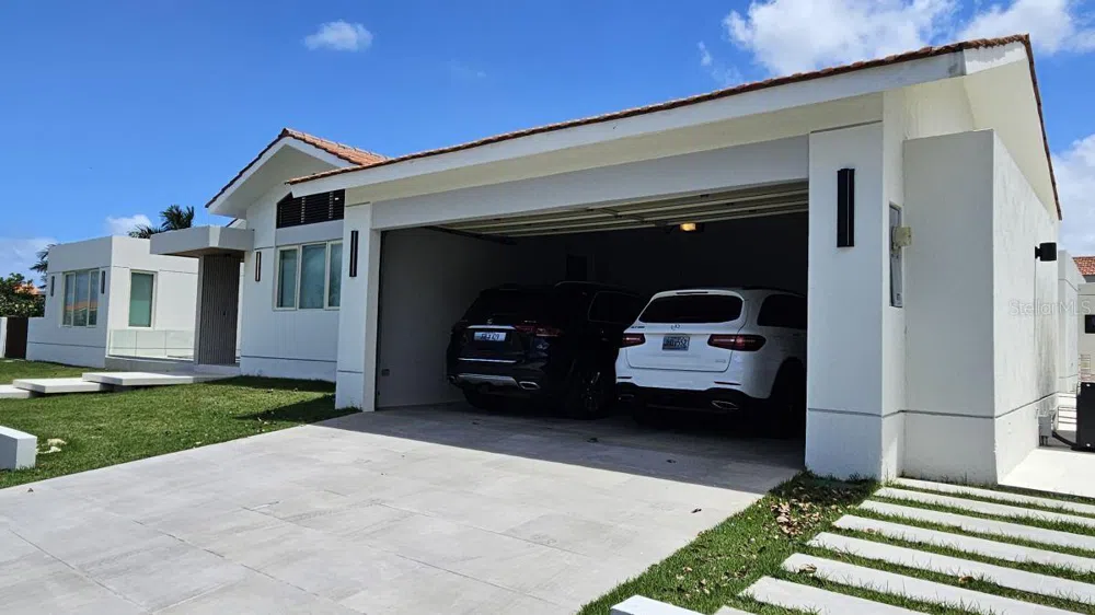 677 LAVANDA Dorado, PR 00646
