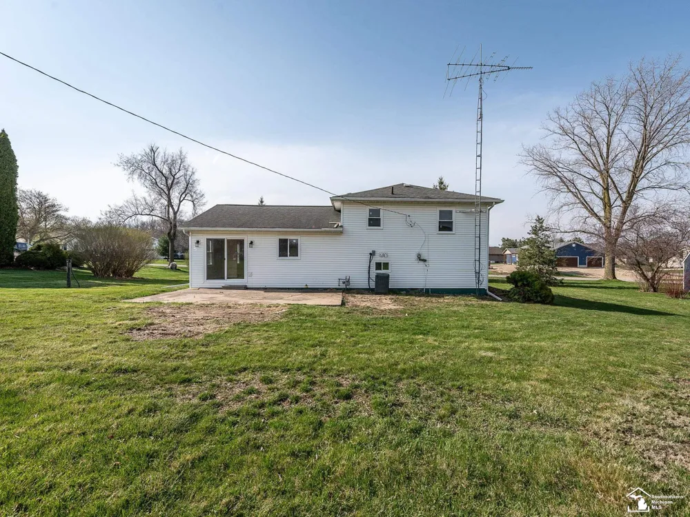 7329 Norfolk Drive Cambridge Township, MI 49265