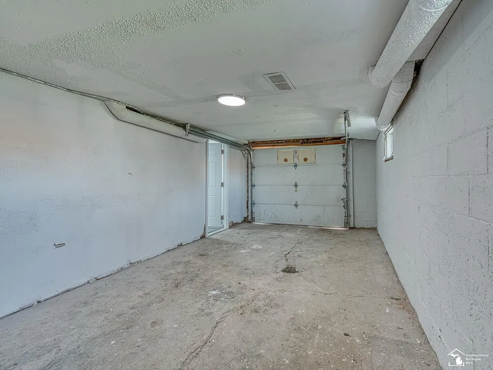 7329 Norfolk Drive Cambridge Township, MI 49265
