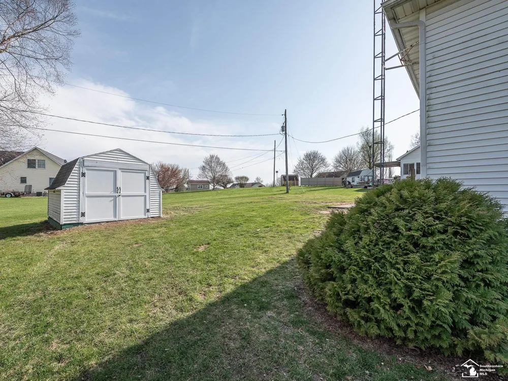 7329 Norfolk Drive Cambridge Township, MI 49265