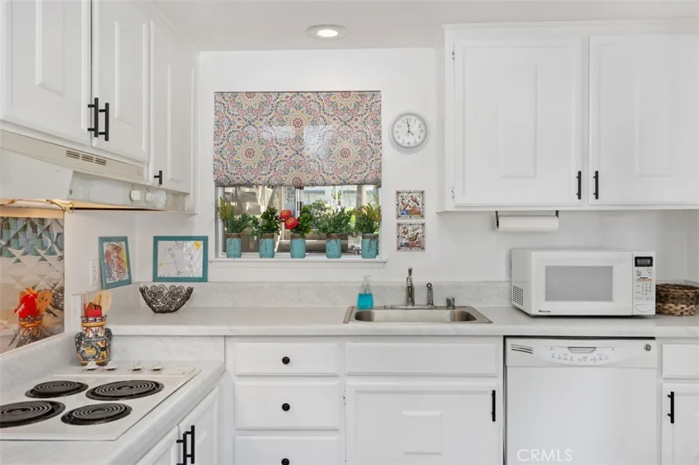 606 AVE SEVILLA #C Laguna Woods, CA 92637