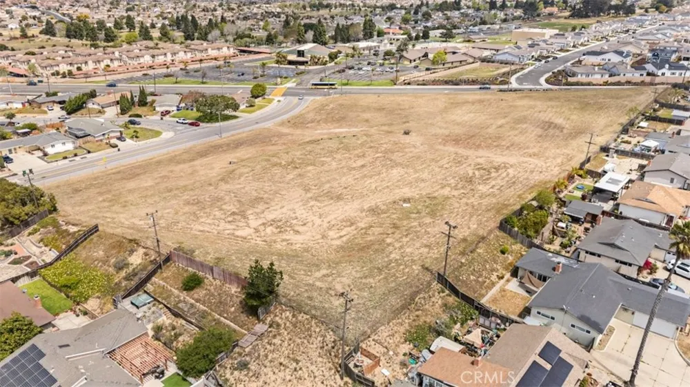 400 E Waller Lane Santa Maria, CA 93455