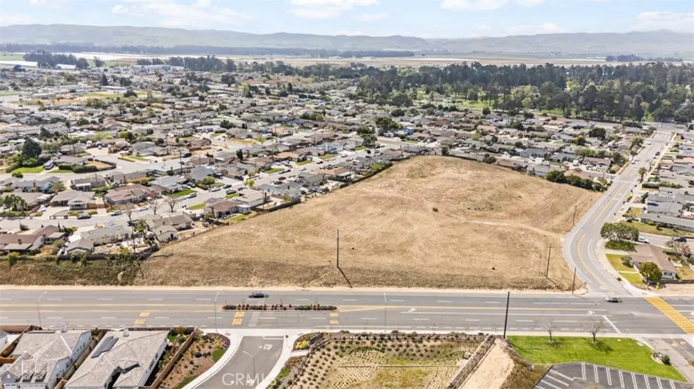 400 E Waller Lane Santa Maria, CA 93455
