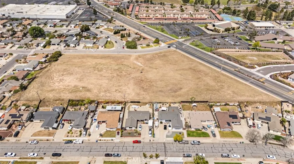 400 E Waller Lane Santa Maria, CA 93455
