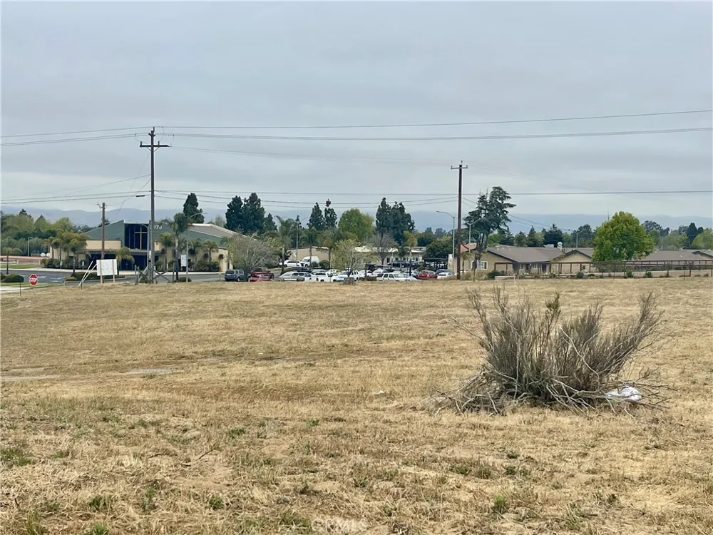 400 E Waller Lane Santa Maria, CA 93455
