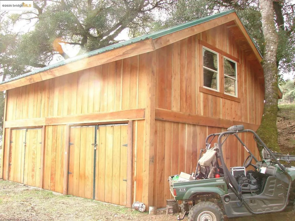 39305 Pine Mountain RD Cloverdale, CA 95425