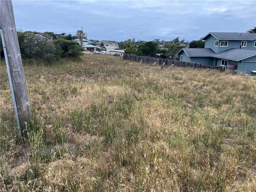 1527 11th Street Los Osos, CA 93402