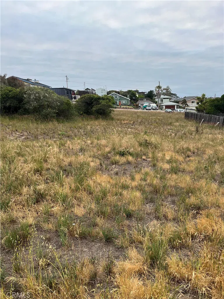 1527 11th Street Los Osos, CA 93402