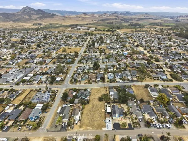 1527 11th Street Los Osos, CA 93402