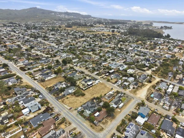 1527 11th Street Los Osos, CA 93402