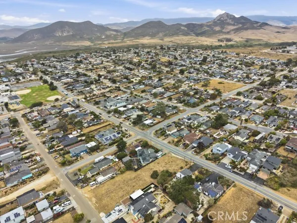 1527 11th Street Los Osos, CA 93402