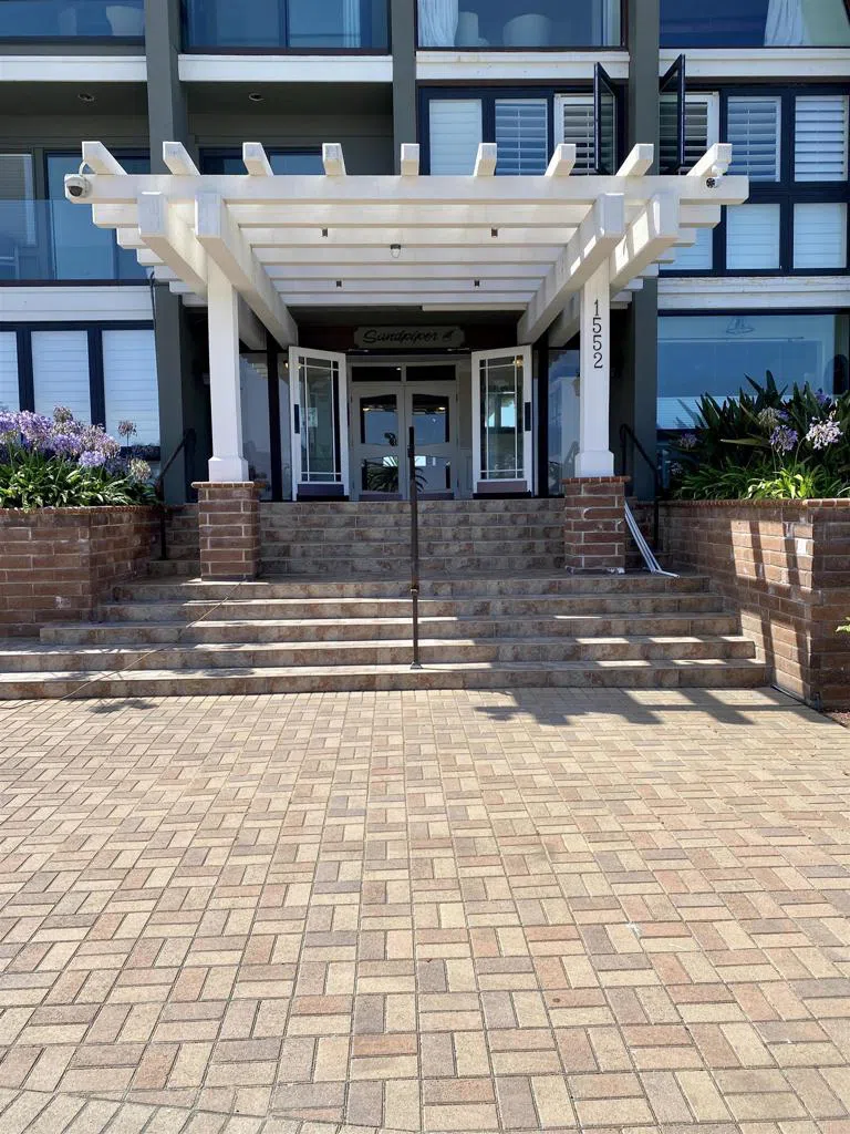 1552 Camino Del Mar #606 Del Mar, CA 92014