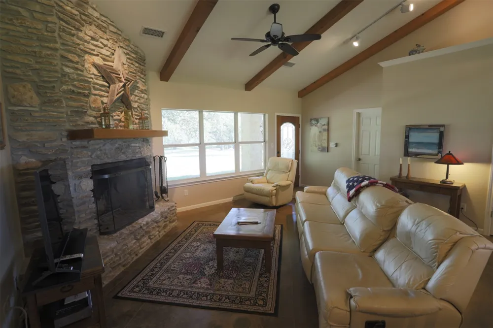 1485 County Road 224 Valley Mills, TX 76689