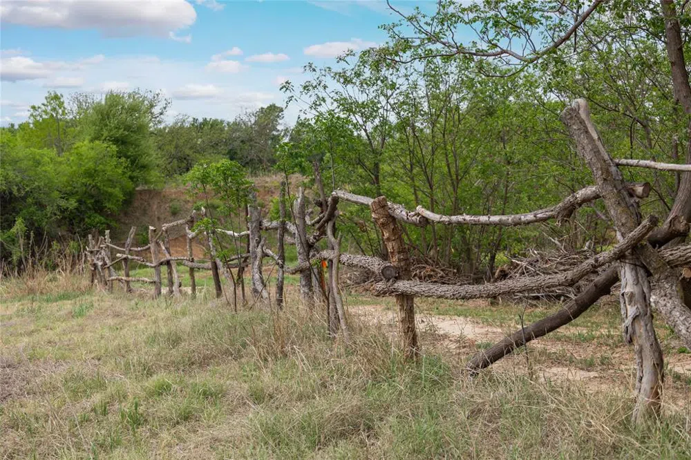 2030 FM 2525 Early, TX 76802