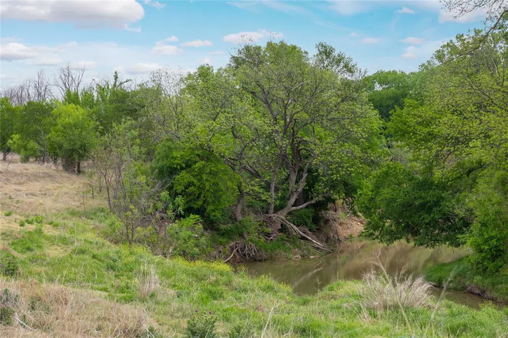2030 FM 2525 Early, TX 76802