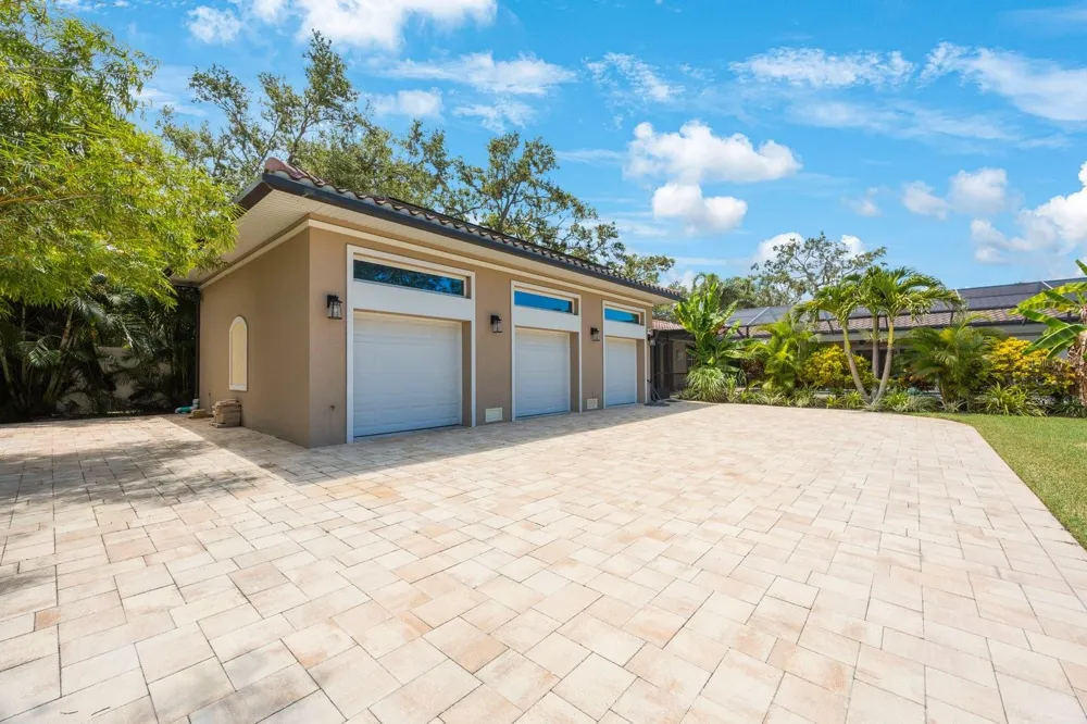 14115 HARBORWOOD DRIVE Largo, FL 33774