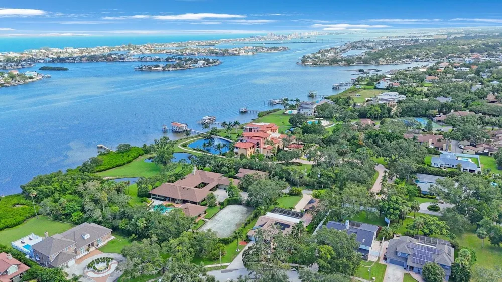 14115 HARBORWOOD DRIVE Largo, FL 33774