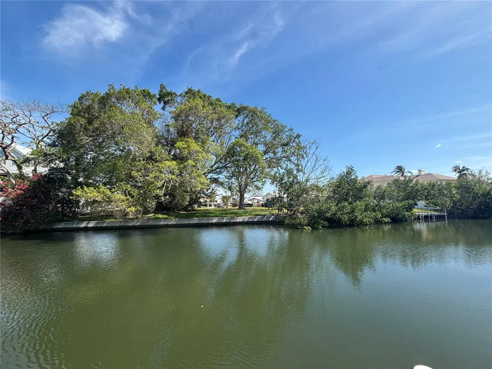 4417 DOLPHIN LANE Palmetto, FL 34221