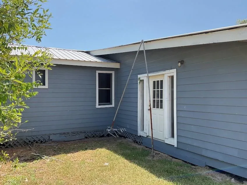 5589 County Road 469 Brazoria, TX 77422