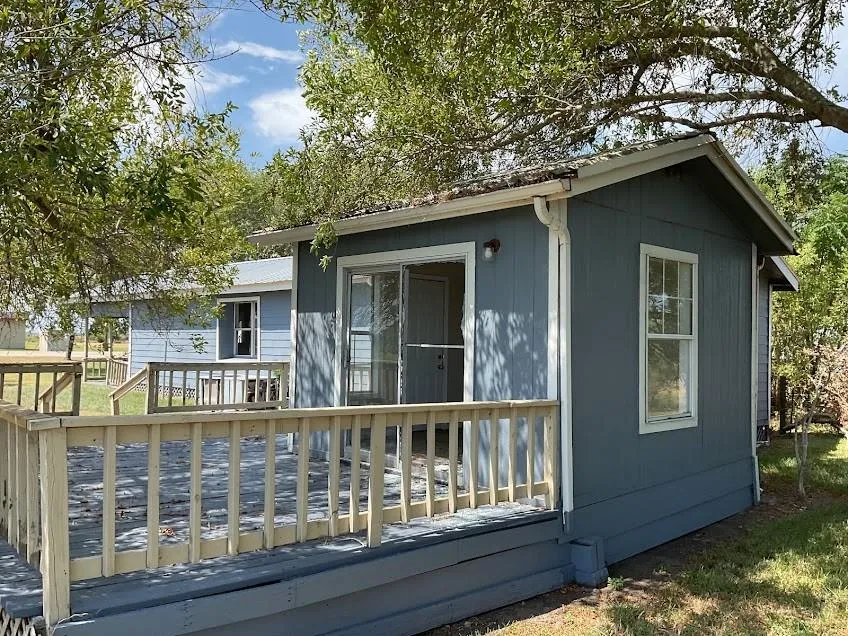 5589 County Road 469 Brazoria, TX 77422