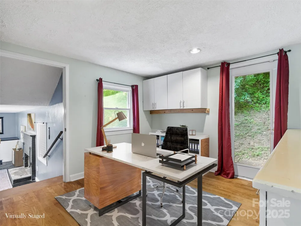 12982 US 19W Highway Burnsville, NC 28714