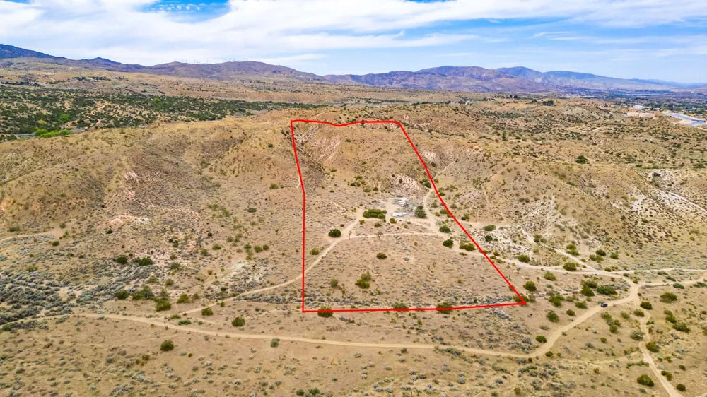 35401 Cheseboro Road Palmdale, CA 93552