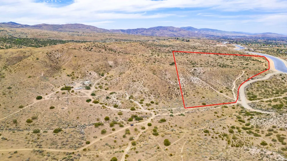 35401 Cheseboro Road Palmdale, CA 93552