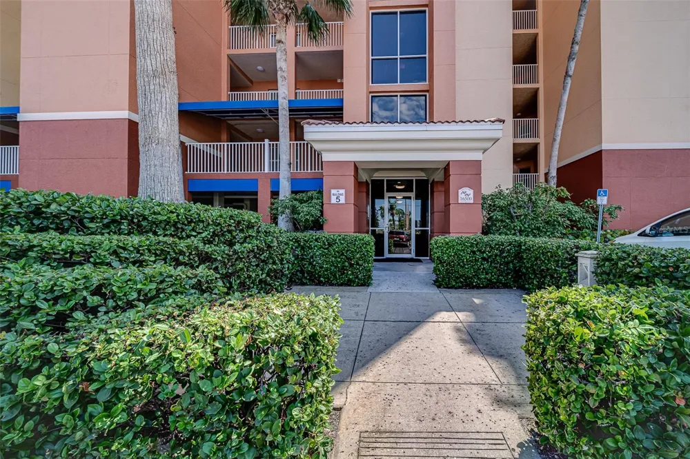16500 GULF BOULEVARD #355 North Redington Beach, FL 33708
