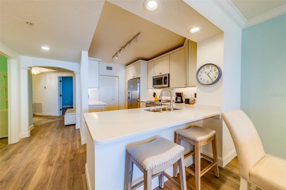 16500 GULF BOULEVARD #355 North Redington Beach, FL 33708