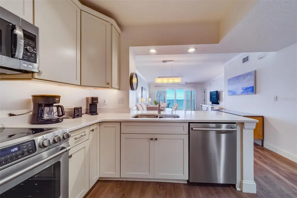 16500 GULF BOULEVARD #355 North Redington Beach, FL 33708