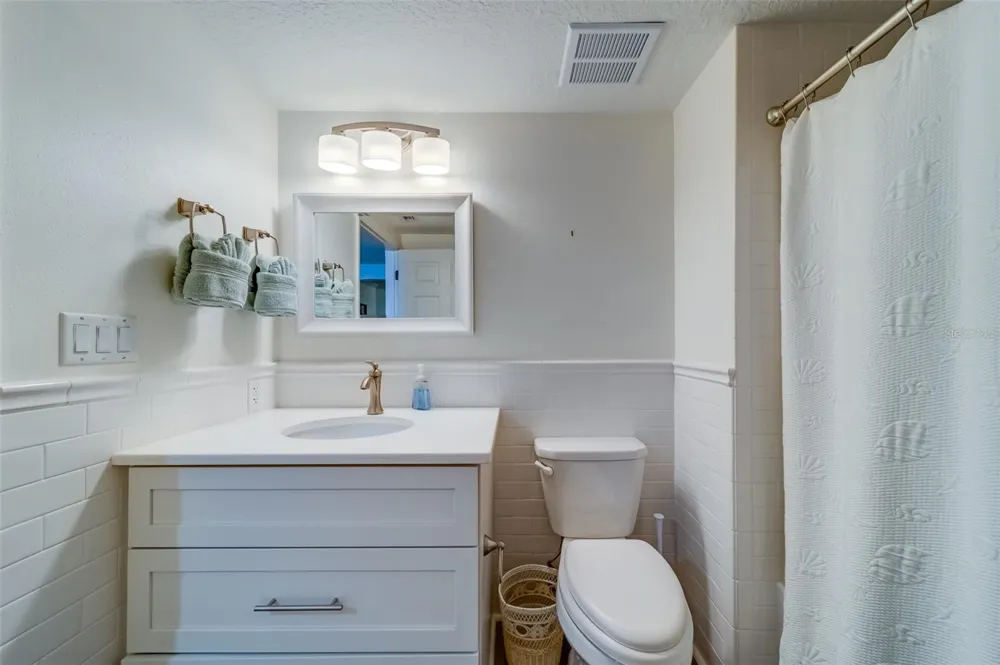 16500 GULF BOULEVARD #355 North Redington Beach, FL 33708