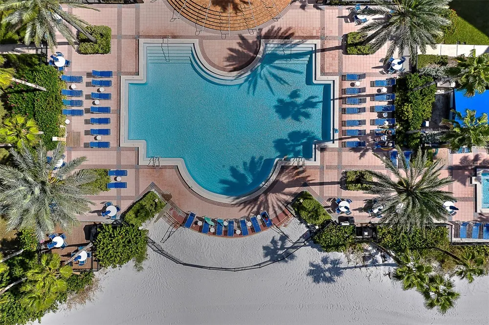 16500 GULF BOULEVARD #355 North Redington Beach, FL 33708