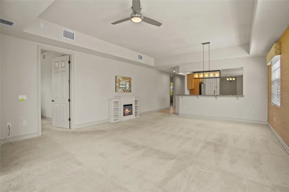 26207 AVENIDA LAS COLINAS Howey In The Hills, FL 34737