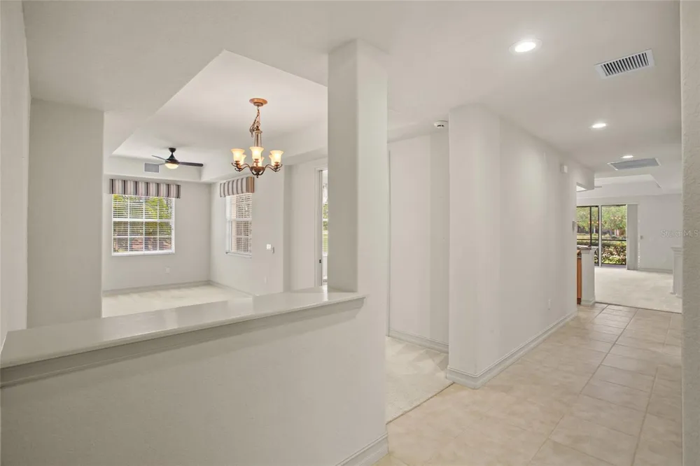 26207 AVENIDA LAS COLINAS Howey In The Hills, FL 34737