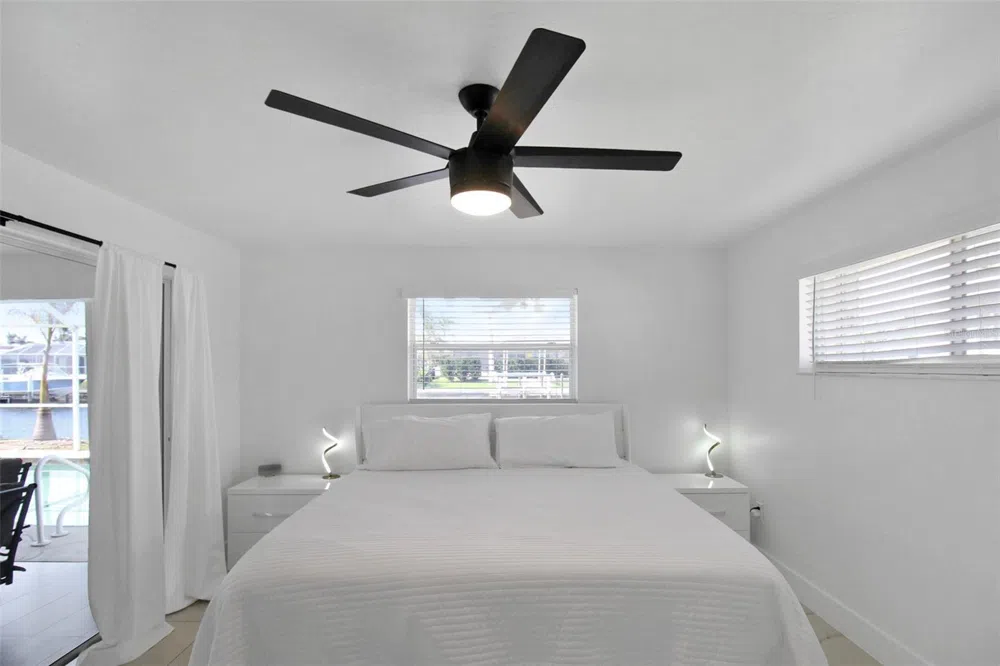 945 BAL HARBOR BOULEVARD Punta Gorda, FL 33950