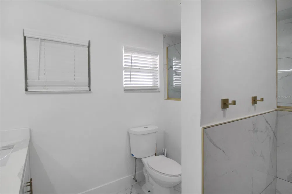 945 BAL HARBOR BOULEVARD Punta Gorda, FL 33950