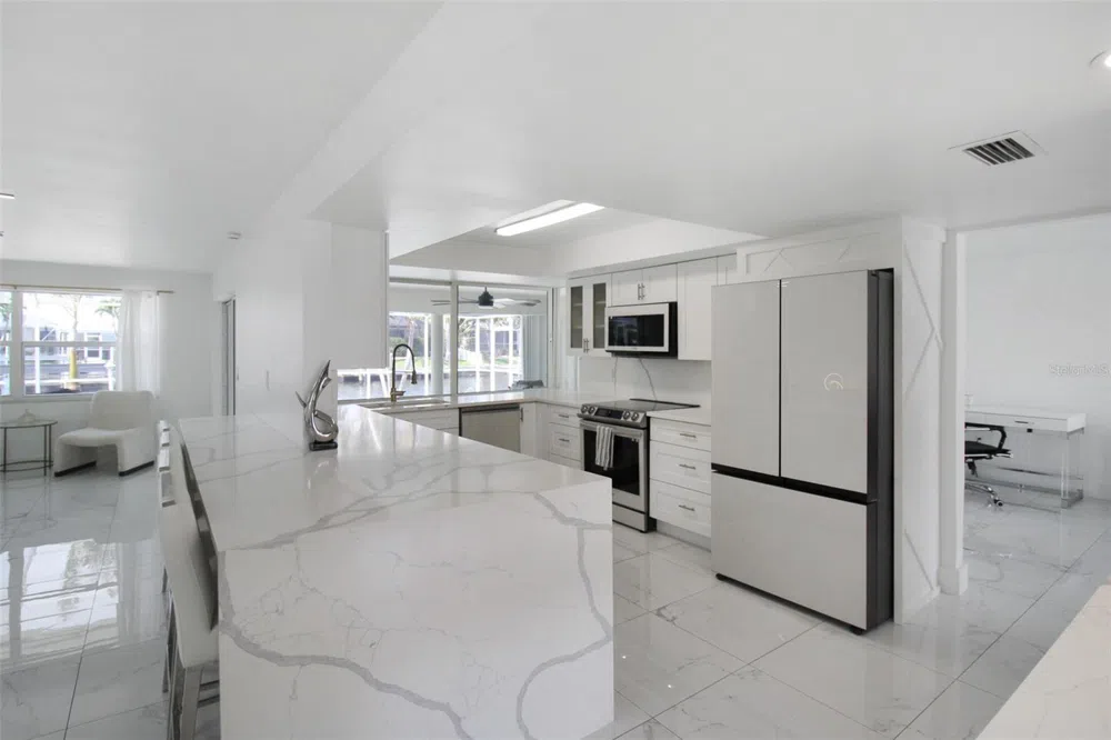 945 BAL HARBOR BOULEVARD Punta Gorda, FL 33950
