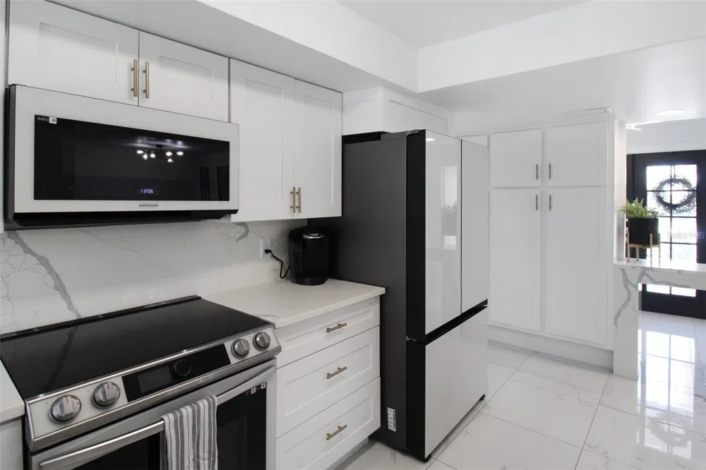 945 BAL HARBOR BOULEVARD Punta Gorda, FL 33950