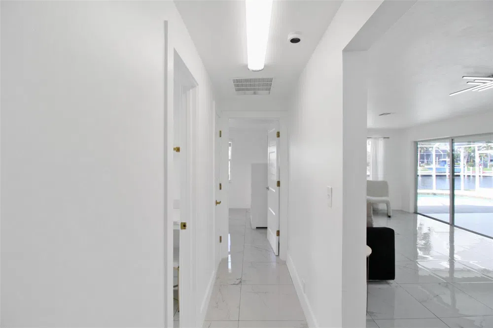 945 BAL HARBOR BOULEVARD Punta Gorda, FL 33950