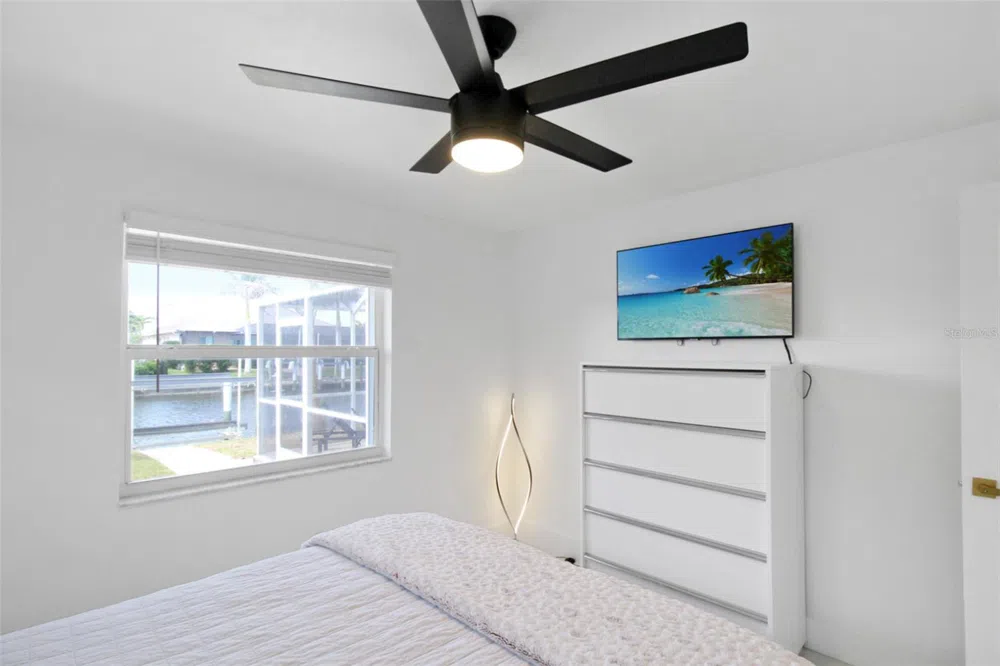 945 BAL HARBOR BOULEVARD Punta Gorda, FL 33950