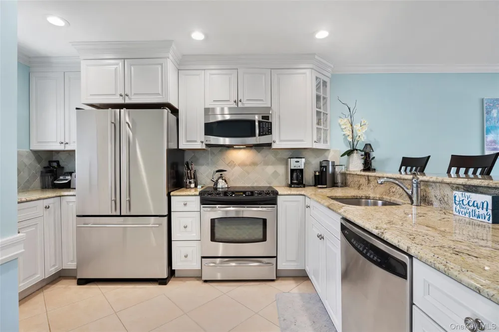 3012 Mitchell Road #3012 Westhampton Beach, NY 11978