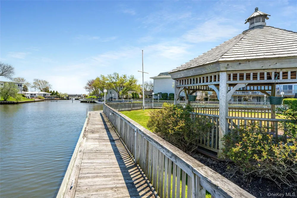 3012 Mitchell Road #3012 Westhampton Beach, NY 11978