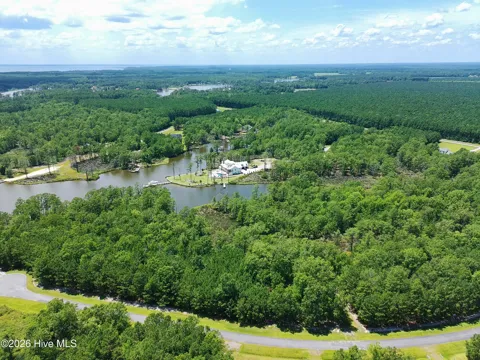 47 Sunset Point Road