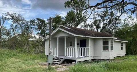 5096 Buck Road