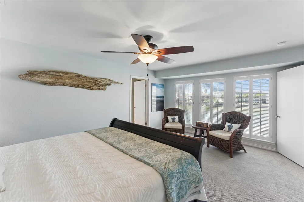 25 Blue Heron Drive Rockport, TX 78382