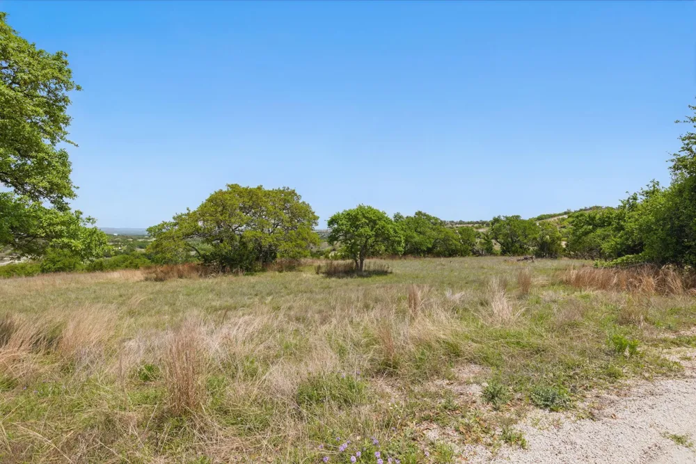 110 Star Point Blanco, TX 78606