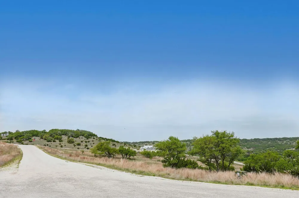 110 Star Point Blanco, TX 78606