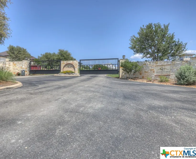 1020 Riesling New Braunfels, TX 78132
