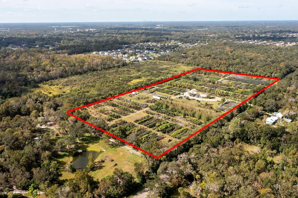 850 FLORIDA AVENUE Oviedo, FL 32765